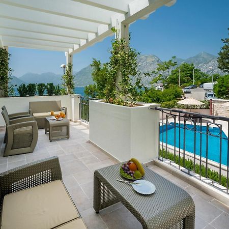 Hotel Palazzo Del Mare - Essenza Котор Екстериор снимка