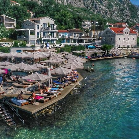 Hotel Palazzo Del Mare - Essenza Котор Екстериор снимка