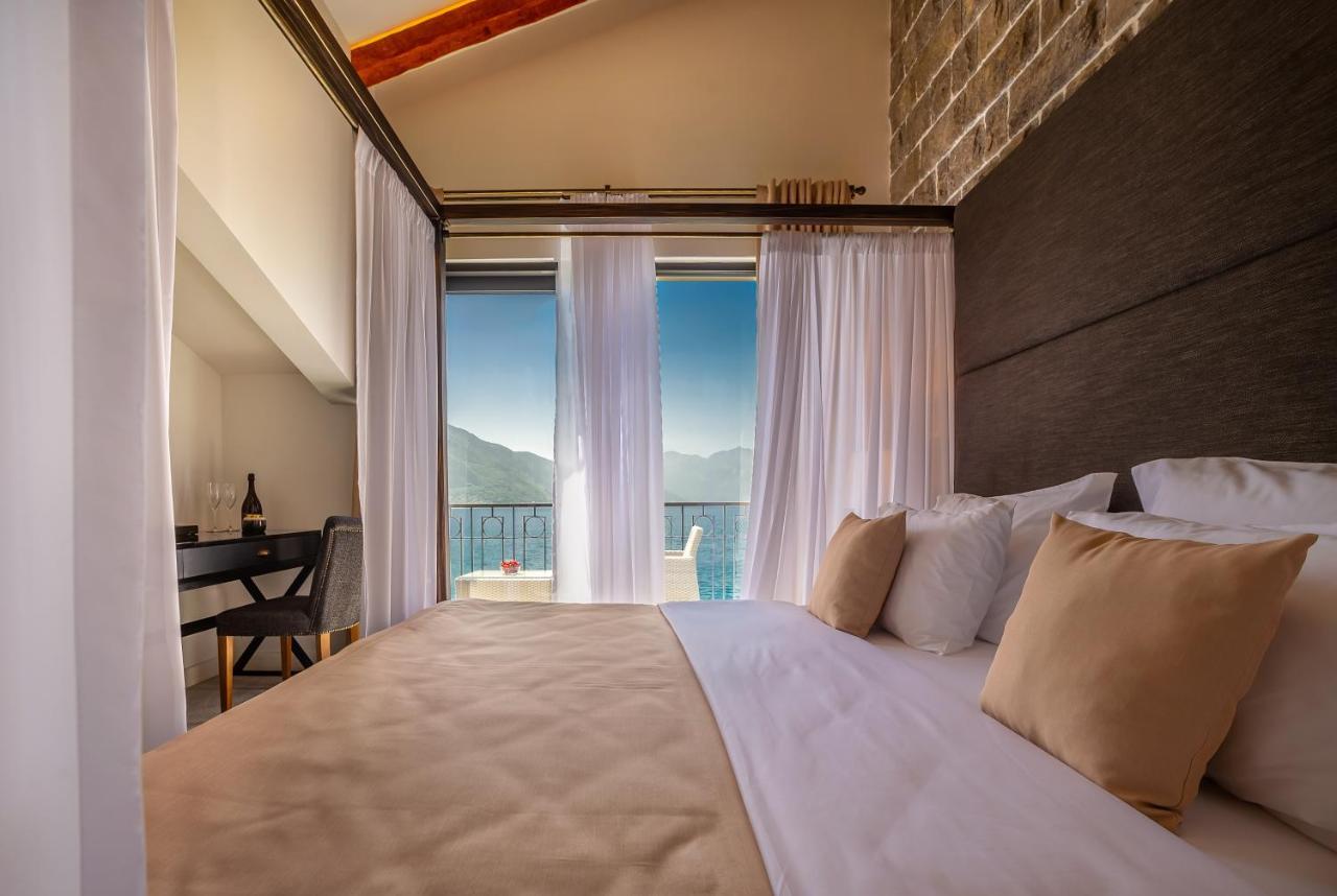 Hotel Palazzo Del Mare - Essenza Котор Екстериор снимка