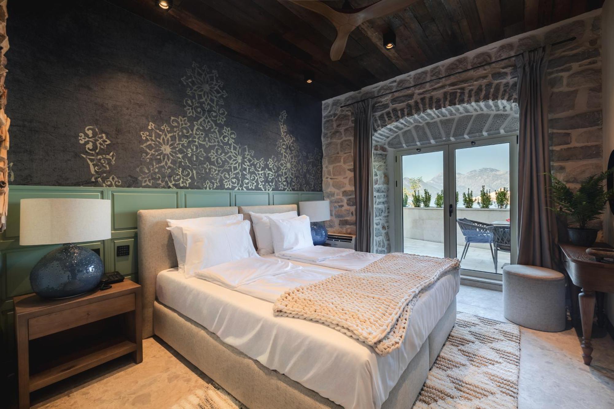 Hotel Palazzo Del Mare - Essenza Котор Екстериор снимка