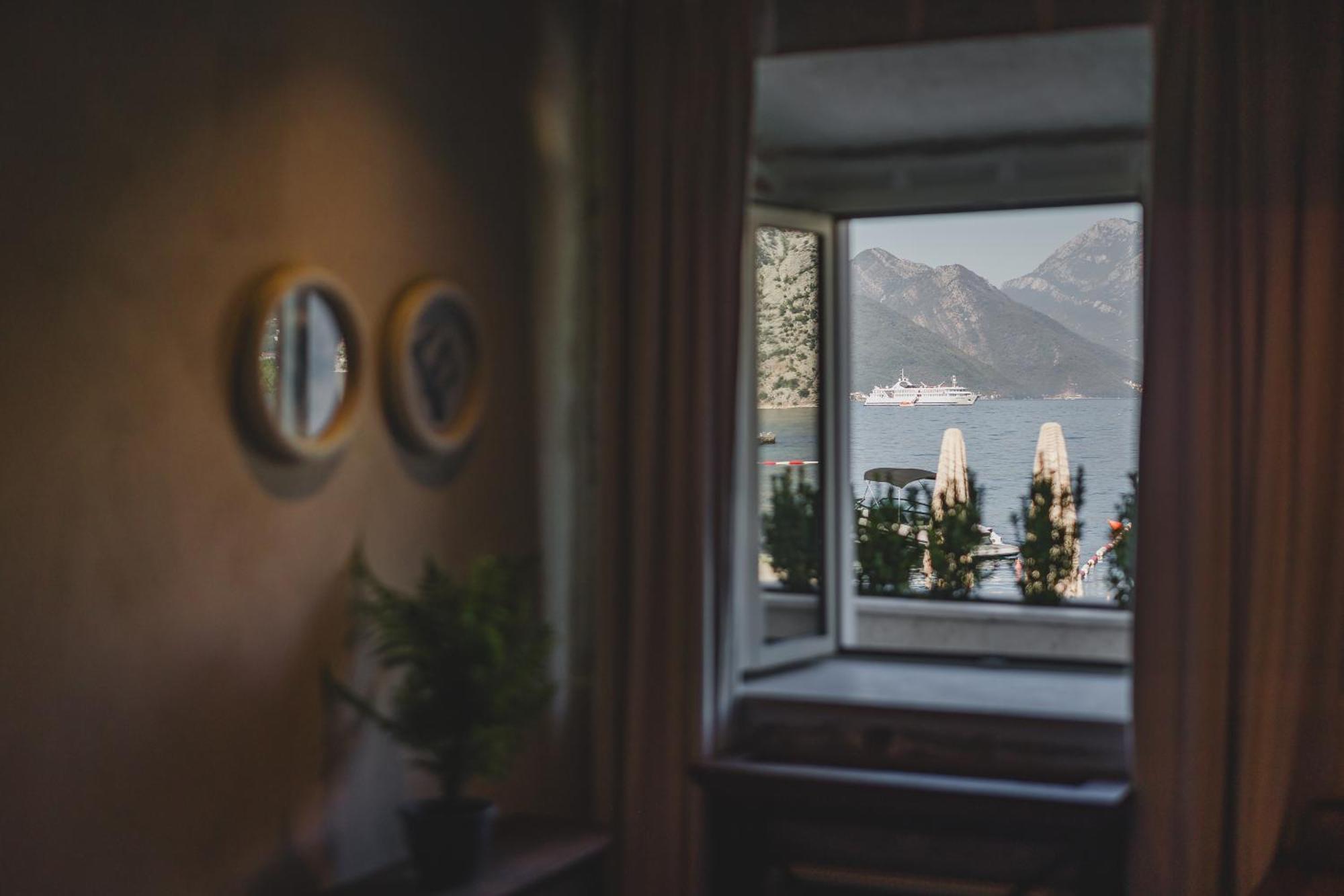 Hotel Palazzo Del Mare - Essenza Котор Екстериор снимка